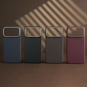 کاور اپیکوی مدل  SlimCarbon Texture Magnetic مناسب برای گوشی موبایل اپل iPhone 17 Pro Max