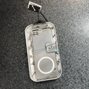 کاور یانگ کیت مدل Crystal Shield Magsafe مناسب برای گوشی موبایل سامسونگ Galaxy Z Flip 7 FE / Z Flip 6