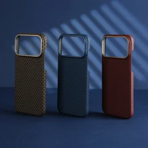 کاور اپیکوی مدل SlimCarbon Triangle Magnetic مناسب برای گوشی موبایل اپل iPhone 17 Pro Max