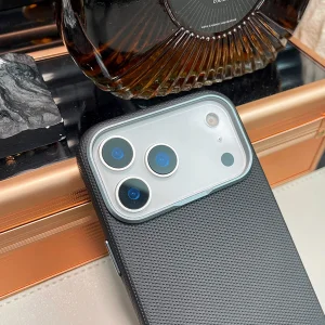 کاور اپیکوی مدل Vegan Leather مناسب برای گوشی موبایل اپل iPhone 17 Pro
