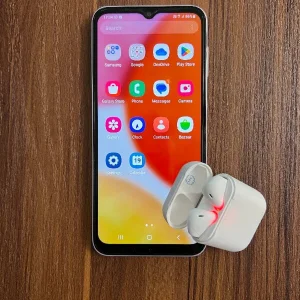 هدفون بلوتوثی مدل inPods12  V5.3