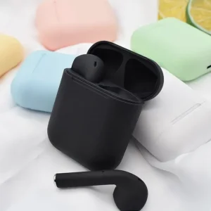 هدفون بلوتوثی مدل inpods 12 بدون قابلیت نویز کنسلینگ، درگاه شارژ لایتنینگ، تا 5 ساعت عمر باتری، امکان استفاده به صورت پاوربانک، کنترل لمسی، مقاوم در برابر رطوبت و عرق