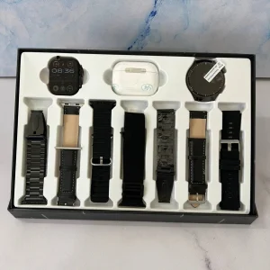 ساعت هوشمند رموجت مدل i80 Suit Extremc بسته 2 عددی به همراه هدفون بلوتوثی