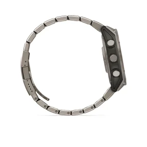 ساعت هوشمند گارمین مدل Fenix 8 - 47mm دارای قابلیت های صفحه نمایش لمسی، کنترل موسیقی، کنترل سطح اکسیژن خون، ضد آب، بند تیتانیوم