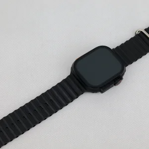 ساعت هوشمند مدل HMl8-Ultra2 با قابلیت صفحه نمایش رنگی و لمسی، کنترل موسیقی، کنترل سطح اکسیژن خون، مکالمه با بلوتوث، پشتیبانی از زبان فارسی و امکان تغییر تم ساعت و بند سلیکونی