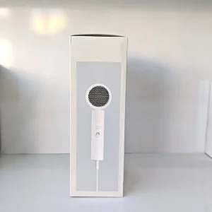 سشوار مسافرتی 1600 وات شیائومی مدل H101 New، موتور AC، وزن 566 گرم، دارای سری متمرکز‌کننده باریک با ویژگی صاف‌کنندگی، با قابلیت فناوری تولید یون