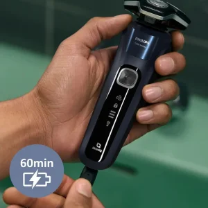 ماشین اصلاح موی صورت فیلیپس مدل S5898 با تکنولوژی Skin IQ و سنسور Power Adapt، ضد آب، تیغه استیل پیشرفته خودتیزشونده، شارژ سریع 5 دقیقه‌ای، مدت استفاده 60 دقیقه، دارای خط زن، استند و کیف نگهداری