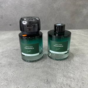 دستگاه تصفیه‌کننده هوای خودرو گرین لاین مدل CAMBO با رایحه Cologne flavor حجم 320 میلی لیتر