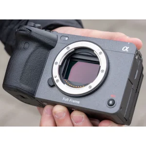 دوربین دیجیتال بدون آینه سونی مدل Sony FX3 Full-Frame Cinema