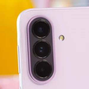 گوشی موبایل سامسونگ مدل Galaxy A37 دو سیم‌کارت ظرفیت 256 گیگابایت و رم 8 گیگابایت - ویتنام - به همراه شارژر 25 وات سامسونگ