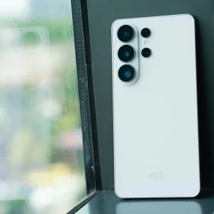 گوشی موبایل سامسونگ مدل Galaxy S26 Ultra دو سیم‌کارت ظرفیت 256 گیگابایت و رم 12 گیگابایت - ویتنام - به همراه شارژر 45 وات سامسونگ