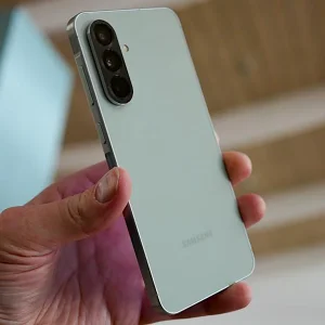 گوشی موبایل سامسونگ مدل Galaxy A56 دو سیم کارت ظرفیت 256 گیگابایت و رم 8 گیگابایت - ویتنام - به همراه شارژر 45 وات سامسونگ، 2 عدد قاب و 1 عدد محافظ صفحه نمایش