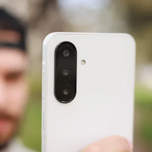 گوشی موبایل سامسونگ مدل Galaxy A26 دو سیم کارت ظرفیت 128 گیگابایت و رم 6 گیگابایت - ویتنام - به همراه شارژر 25 وات سامسونگ، کاور سیلیکونی و محافظ صفحه نمایش