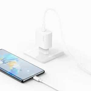 شارژر دیواری 20 وات یوسمز مدل oyxltz01 به همراه کابل USB-C