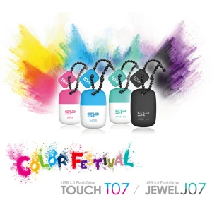 فلش مموری 64 گیگابایت سیلیکون پاور مدل Touch T07 با رابط USB 2.0 Type-A، طراحی درپوش‌دار و بدنه سیلیکونی