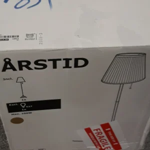 آباژور ایستاده ایکیا مدل ARSTID