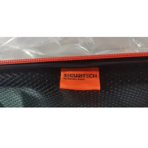 چمدان دلسی مدل SECURITECH DUNE سایز متوسط کد 4007819 ارتفاع 70 سانتی متر