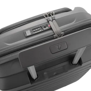 چمدان رونکاتو مدل  BUTTER FLY LAPTOP CABIN کد 418184 سایز کابین  ارتفاع 55 سانتی متر
