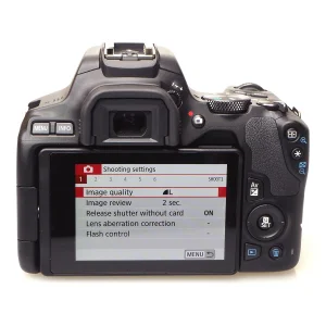 دوربین دیجیتال کانن مدل EOS 250D به همراه لنز 55-18 میلی متر IS STM