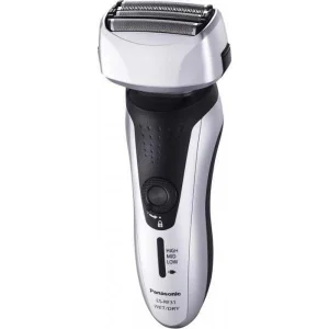 ماشین اصلاح موی صورت پاناسونیک مدل ES-RF31 با قابلیت اصلاح خشک و مرطوب، تنظیم خودکار سرعت موتور، چهار تیغه، حرکت سری در چند جهت، تیغه از آلیاژ نقره و استیل ضد زنگ، باتری قابل شارژ، مقاوم در برابر آب و لغزش
