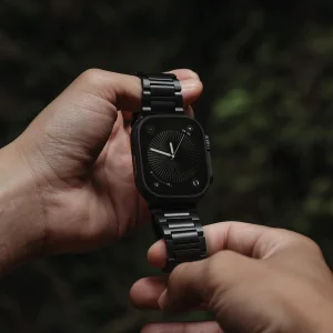 بند سندمارک مدل Titanium Grade 2 مناسب برای اپل واچ 44/45/49 mm