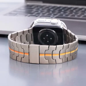بند آکوآرا مدل Acero Magnet مناسب برای اپل واچ 49 میلیمتری سری Ultra / Ultra 2 / Ultra 3