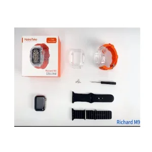 ساعت هوشمند هاینو تکو مدل MMD CRYSTAL CLEAR M9 RICHARD  دارای قابلیت های صفحه نمایش رنگی، صفحه نمایش لمسی، کنترل موسیقی (Music Player)، قابلیت مکالمه از طریق بلوتوث بند سیلیکون