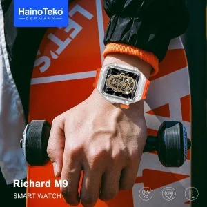 ساعت هوشمند هاینو تکو مدل MMD CRYSTAL CLEAR M9 RICHARD  دارای قابلیت های صفحه نمایش رنگی، صفحه نمایش لمسی، کنترل موسیقی (Music Player)، قابلیت مکالمه از طریق بلوتوث بند سیلیکون