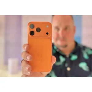 گوشی موبایل اپل مدل iPhone 17 Pro ZAA تک سیم کارت + eSim ظرفیت 256 گیگابایت و رم 12 گیگابایت - نات اکتیو - به همراه شارژر 20 وات اپل