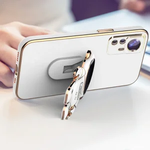 کاور گاردتک مدل astronaut مناسب برای گوشی موبایل شیائومی 12T / 12T Pro