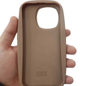 کاور اپیکوی مدل Lucky مناسب برای گوشی موبایل اپل iPhone 15 Pro Max به همراه آویز
