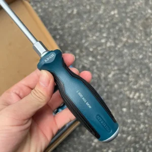پیچ گوشتی ضربه خور بوش کد 1600A016BF مجموعه 6 عددی