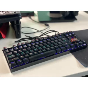 کیبورد مخصوص بازی ردراگون مدل Kumara K552 Rainbow