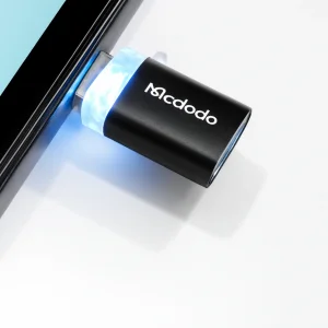 مبدل OTG USB-C مک دودو مدل چراغ دار کد OT-08