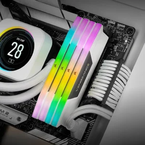 رم دسکتاپ دو کاناله 32GB ،DDR5 کورسیر مدل VENGEANCE RGB 5600MHz با تایمینگ CL40 و هیت‌سینک خنک‌کننده