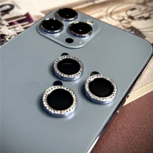 محافظ لنز دوربین ال کا جی مدل رینگی نگین دار مناسب برای گوشی موبایل اپل iPhone 15 Pro / 15 Pro Max