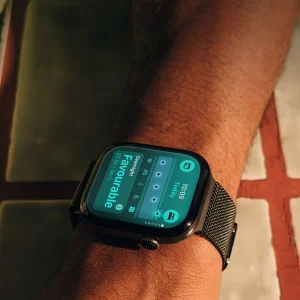ساعت هوشمند 42 میلی‌متری اپل مدل Watch Series 12 Aluminum Case با بند سیلیکونی، سازگار با iOS 27 و بالاتر