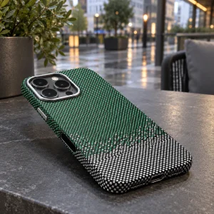 کاور پیتاکا مدل Elite Two مناسب برای گوشی موبایل اپل iPhone 16 Pro Max