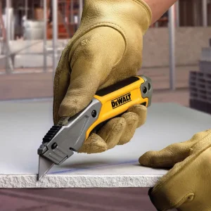 کاتر دیوالت مدل حرفه ای ذوزنقه ای کد DWHT10046 Professional