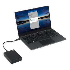هارد دیسک اکسترنال سیگیت مدل One Touch ظرفیت 2 ترابایت با استاندارد ارتباطی USB 3.0