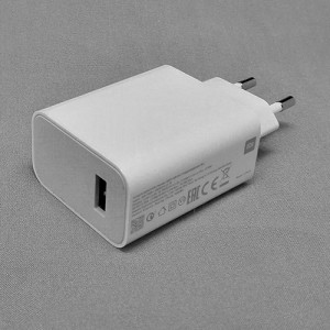 Xiaomi MDY-09-EN Wall Charger