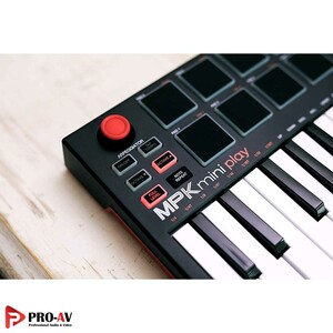 MPK_MINI_PLAY_8.jpg