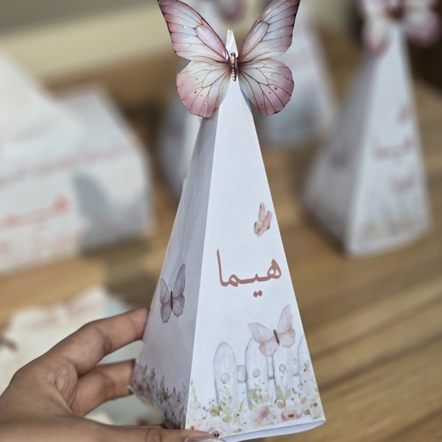 باکس مثلثی گیفت تم دخترونه