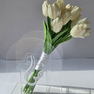 استند دسته گل شفاف