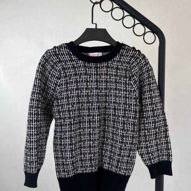 پولوشرت زنانه مشکی و سفید بافت زیگزاگ