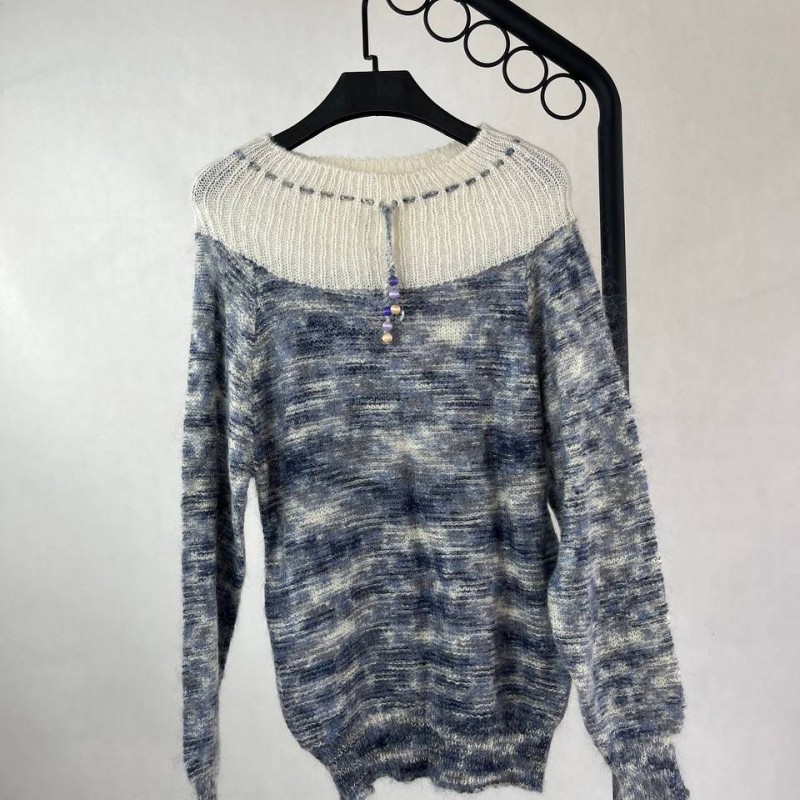 پلیور بافتنی با طراحی خاص یقه اسکی - استایل جذاب و مدرن