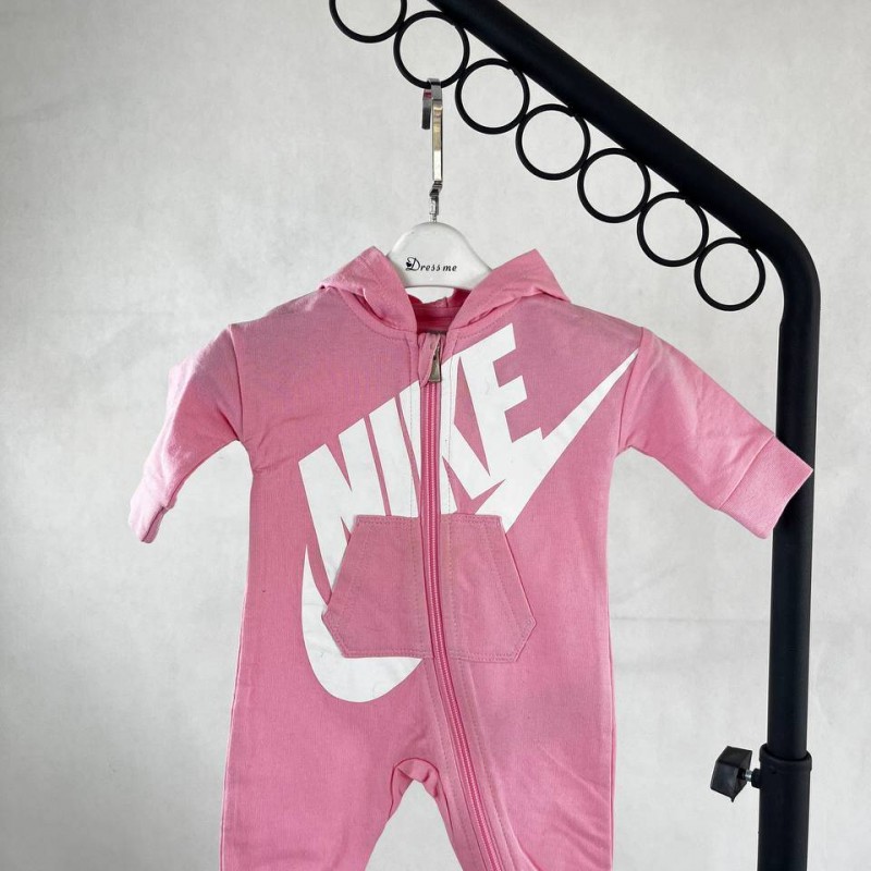 سرهمی نوزادی کلاه‌دار طرح اسپرت صورتی