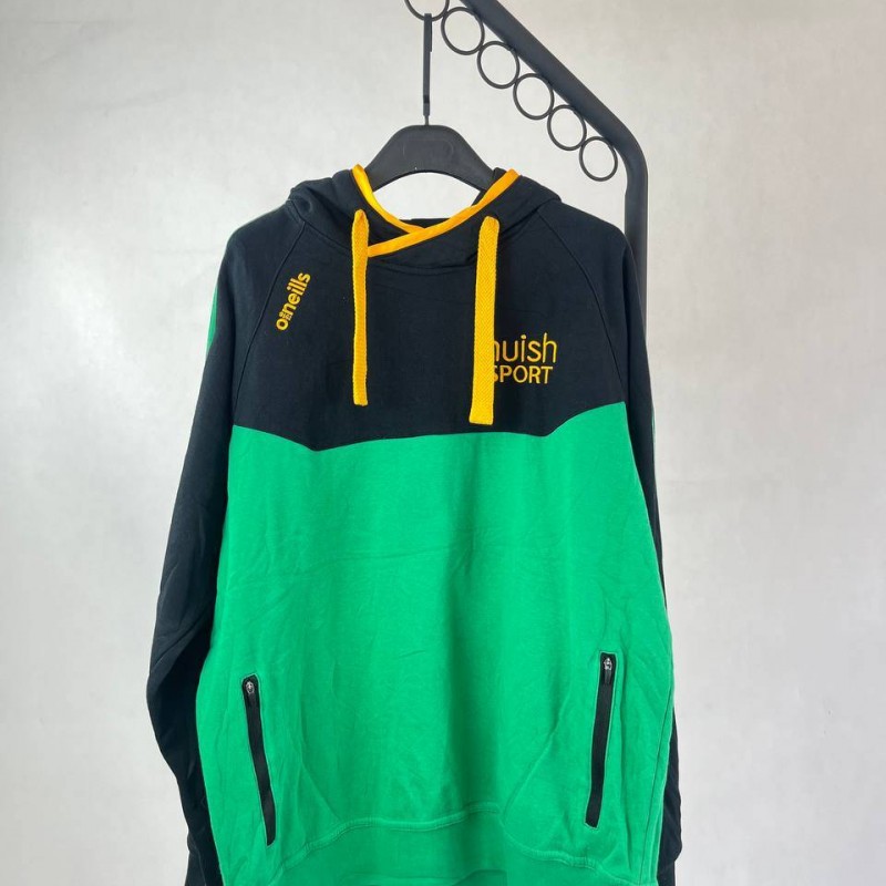 هودی مردانه اونییلز مدل دو رنگ مشکی سبز برند oneills