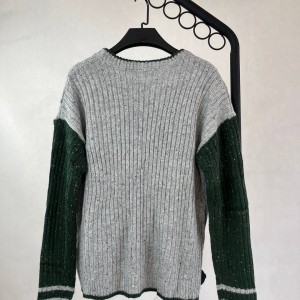 پولوشرت زنانه بافت سبز و خاکی – طراحی مدرن و راحت