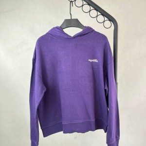 سویشرت بنفش ساده با طراحی minimal - راحتی و استایل روزانه